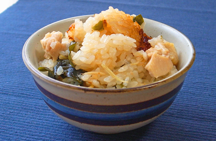 だししょうゆで簡単！鶏肉の炊き込みご飯